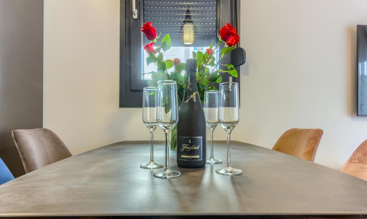 Luxury Apartment Petra Спліт Екстер'єр фото