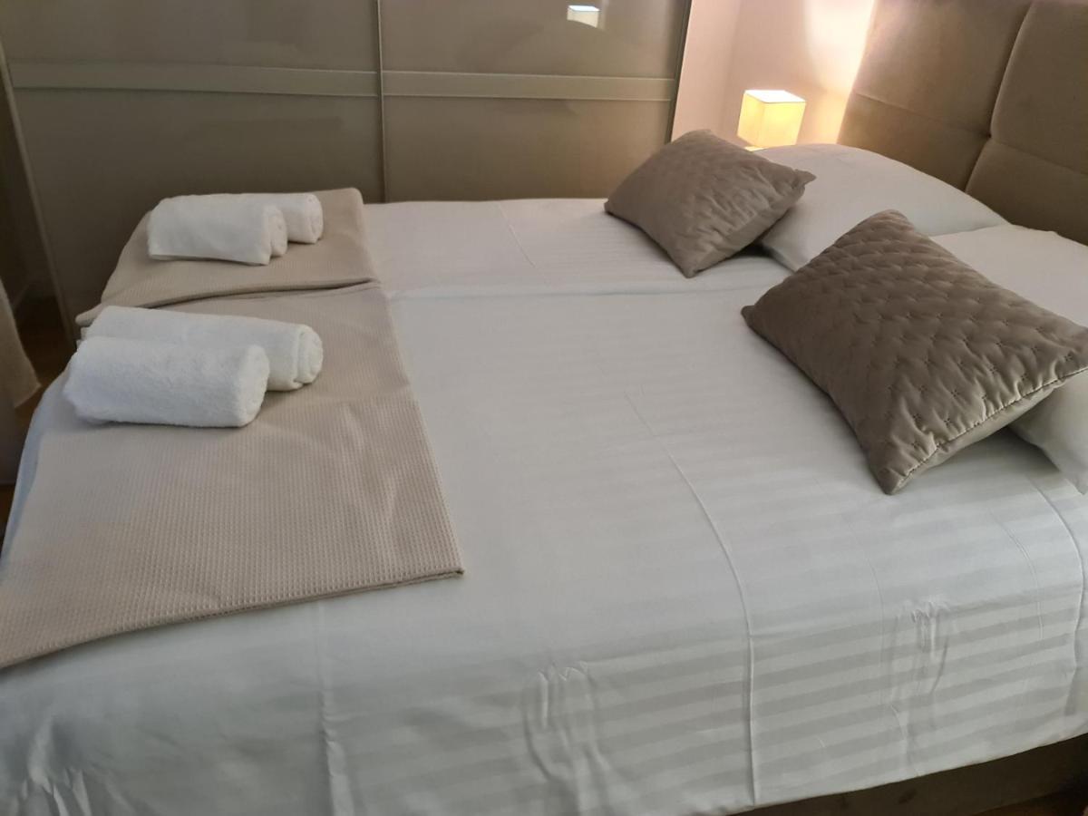 Luxury Apartment Petra Спліт Екстер'єр фото